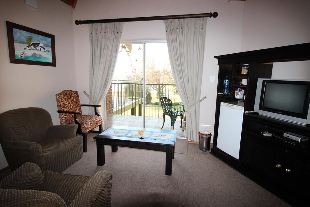 Waterfront Guest House Carolina Luaran gambar
