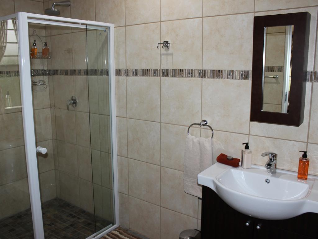 Waterfront Guest House Carolina Luaran gambar